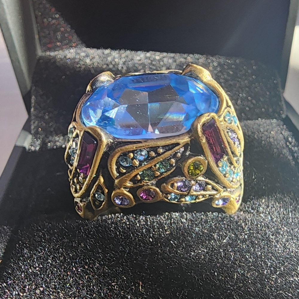 Heidi Daus ring, size 7. Excellent condition - Picture 3 of 10